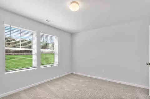 Bedroom - 117 Phoenix Dr, Bunnlevel, NC 28323 photo 5 of 7