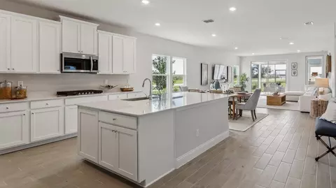 Kitchen - 39 Simonson Run, Saint Augustine, FL 32092 photo 6 of 8