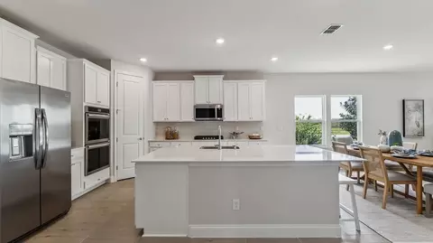 Kitchen - 39 Simonson Run, Saint Augustine, FL 32092 photo 4 of 8