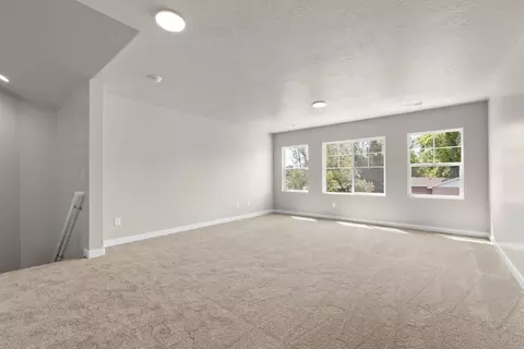 Living - 1704 Erickson Knoll Ln, Eagle Mountain, UT 84005 photo 2 of 2