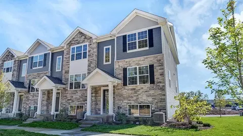 1336 Foxglove Dr, Bartlett, IL 60103