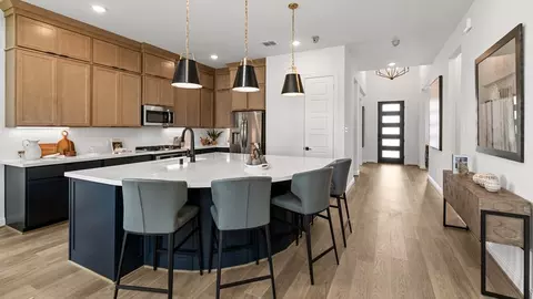 Kitchen - 305 Box Elder Ct, Waller, TX 77484 photo 2 of 5