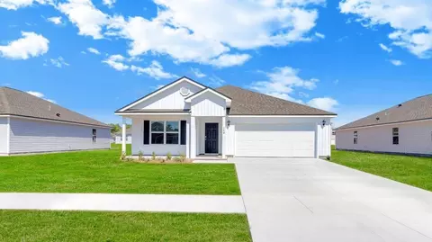 153 Milestone Trl, Crawfordville, FL 32327