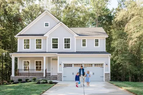 Exterior - 5009 Mann Rd, Toano, VA 23168 photo 3 of 6