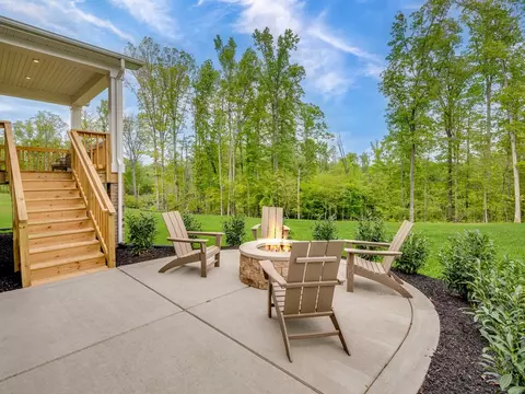 Exterior - 5009 Mann Rd, Toano, VA 23168 photo 5 of 6