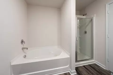 Bath - 3004 Pilgrim Way, Montevallo, AL 35115 photo 1 of 2