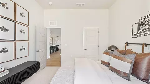 Bedroom - Clovis Ave & Shepherd Ave, Clovis, CA 93619 photo 3 of 3