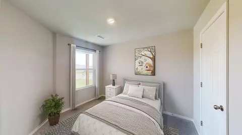 Bedroom - 11 Deerfield Dr, Ward, AR 72176 photo 2 of 3