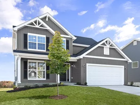 602 Fence Row Dr, Wentzville, MO 63385