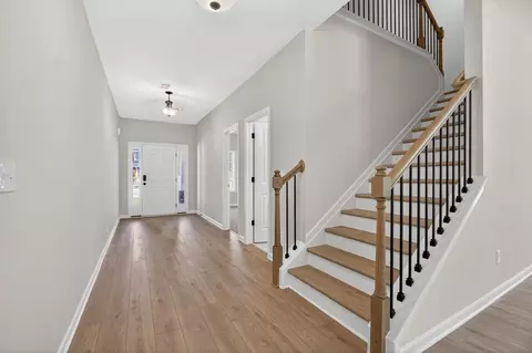 Entry Way - 101 Beaver Crk, Lagrange, GA 30241 photo 1 of 2