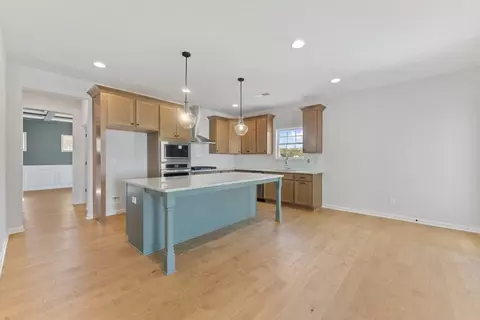 Kitchen - 102 Beaver Creek Way, Lagrange, GA 30241 photo 1 of 4