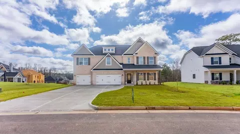 Exterior - 102 Beaver Creek Way, Lagrange, GA 30241 photo 2 of 18