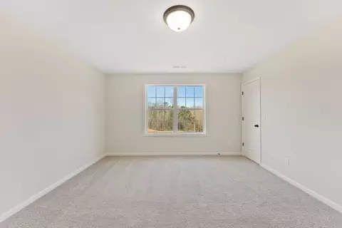 Bedroom - 102 Beaver Creek Way, Lagrange, GA 30241 photo 8 of 11