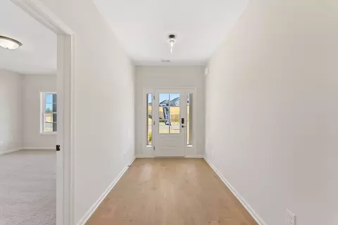 Entry Way - 102 Beaver Creek Way, Lagrange, GA 30241 photo 1 of 5
