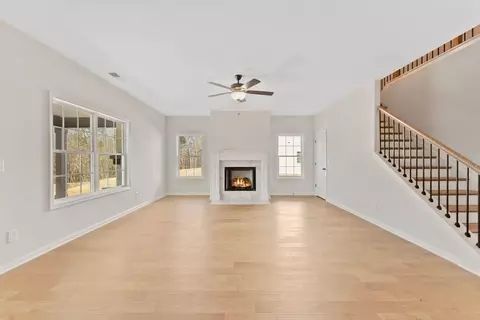 Living - 102 Beaver Creek Way, Lagrange, GA 30241 photo 2 of 2