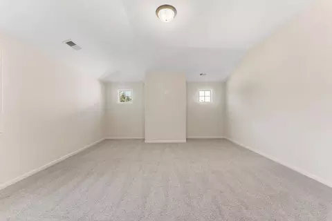 Bedroom - 102 Beaver Creek Way, Lagrange, GA 30241 photo 11 of 11