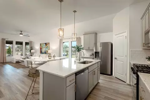 Kitchen - 407 Aztec Cave Dr, New Caney, TX 77357 photo 2 of 5