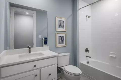 Bath - 2603 Blazing Star St, Frederick, MD 21702 photo 3 of 4