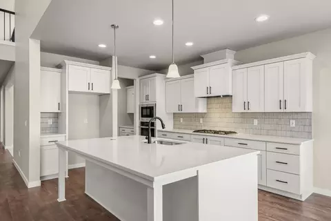 Kitchen - 1153 Pumpkin Rdg, Eagle Point, OR 97524 photo 1 of 4