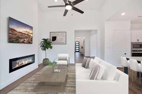Living - 4675 Bridgewood Dr, Spring, TX 77386 photo 1 of 2