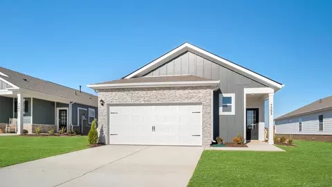 2486 Quinn Dr, White House, TN 37188