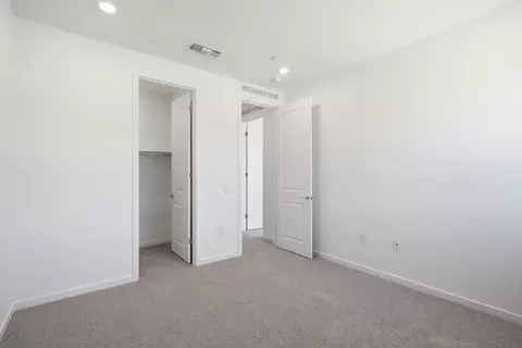 Bedroom - 42954 56th St W, Lancaster, CA 93536 photo 3 of 3