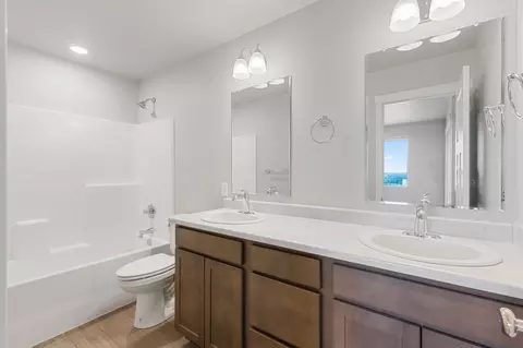 Bath - L22b5 Centauri Ave, Spearfish, SD 57783 photo 1 of 4