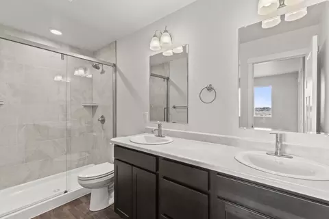Bath - L22b5 Centauri Ave, Spearfish, SD 57783 photo 4 of 4