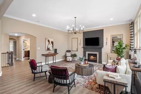 Living - Everglades Dr, Ashland, MO 65010 photo 1 of 5