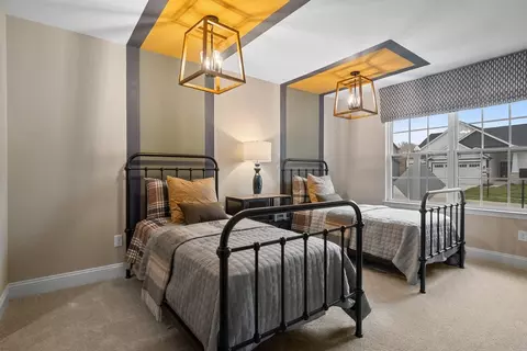 Bedroom - Everglades Dr, Ashland, MO 65010 photo 3 of 8