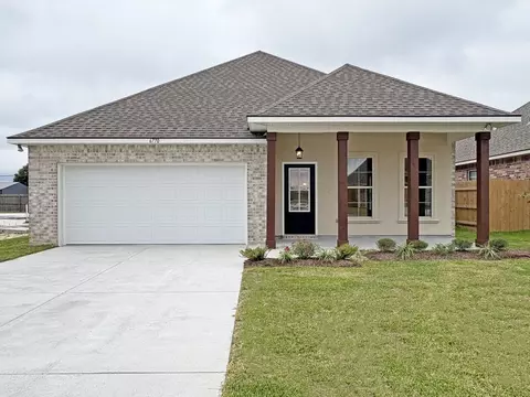 6770 Arbor Way, Orange, TX 77630