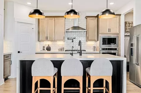 Kitchen - 101 Elm View Dr, Georgetown, TX 78628 photo 2 of 3