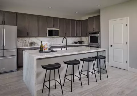 Kitchen - 5220 W Delaware Ave, Visalia, CA 93291 photo 3 of 6