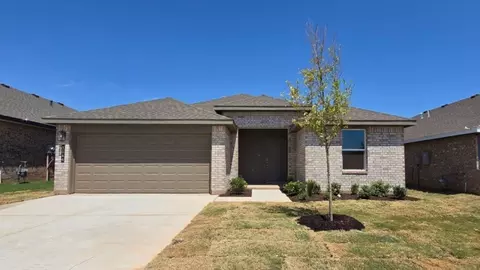 304 Blanco Dr, Azle, TX 76020