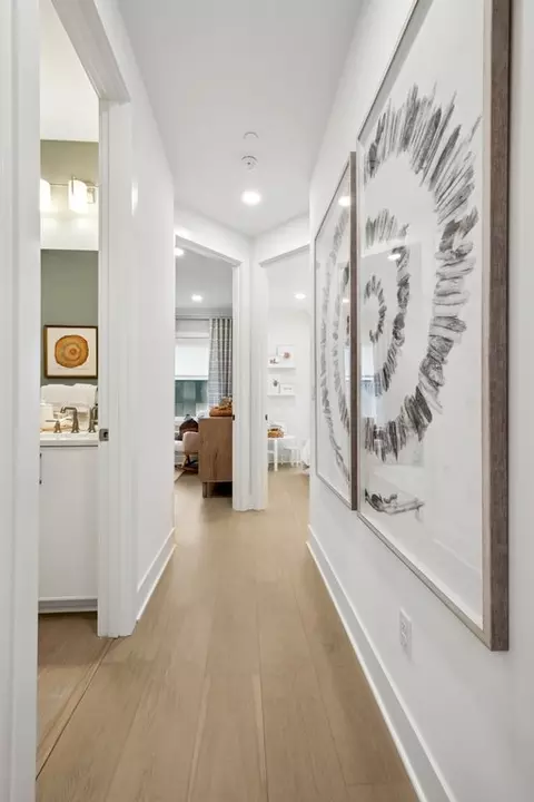 Entry Way - 18923 99th Pl NE, Bothell, WA 98011 photo 6 of 8
