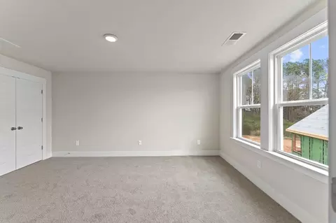 Bedroom - Thomas Lane, Central, SC 29630 photo 4 of 13