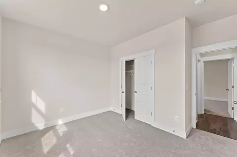 Bedroom - Thomas Lane, Central, SC 29630 photo 5 of 13