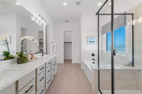Bath - 309 Deer Ridge Dr, Aledo, TX 76008 photo 6 of 8