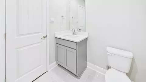 Bath - 206 High Ridge Rd, Duson, LA 70529 photo 6 of 12