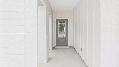 Entry Way - 206 High Ridge Rd, Duson, LA 70529 photo 1 of 9