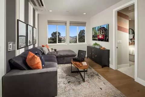 Living - 337 Currant Dr, Napa, CA 94558 photo 7 of 10