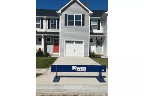 357 Rockridge Dr, Amherst, OH 44001