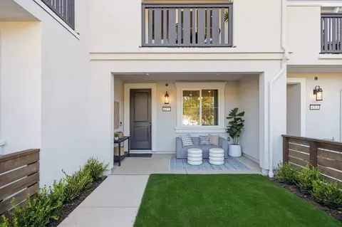 Exterior - 2113 Willow Oak Ln, Pleasanton, CA 94566 photo 3 of 11