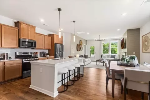 Kitchen - 606 Kay Dr, Easley, SC 29640 photo 2 of 2