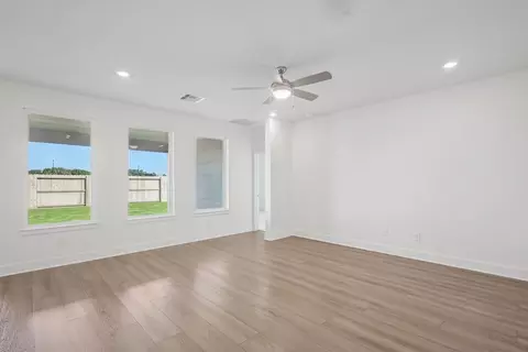 29314 Meadowcreek Hill Dr, Waller, TX 77484