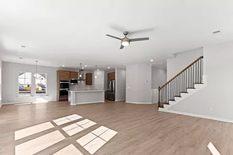 Living - 1 Lanier Ct, Pooler, GA 31322 photo 1 of 10