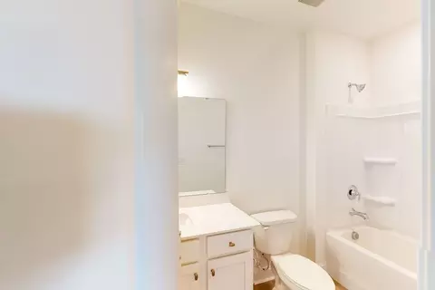 Bath - 488 Creevy Dr NW, Concord, NC 28027 photo 2 of 4