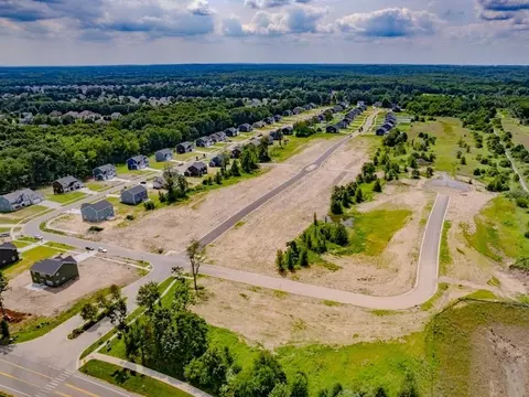 View/Area - Texas Dr, Kalamazoo, MI 49009 photo 3 of 17