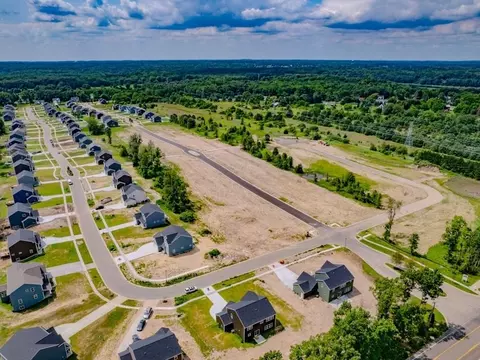 View/Area - Texas Dr, Kalamazoo, MI 49009 photo 1 of 17