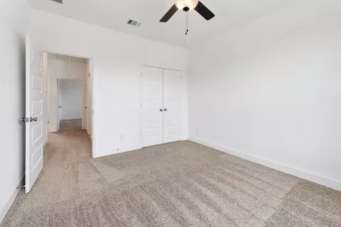 Bedroom - 5016 Acadia Loop, Bryan, TX 77845 photo 10 of 14